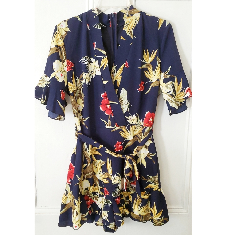 Tropical romper with belt